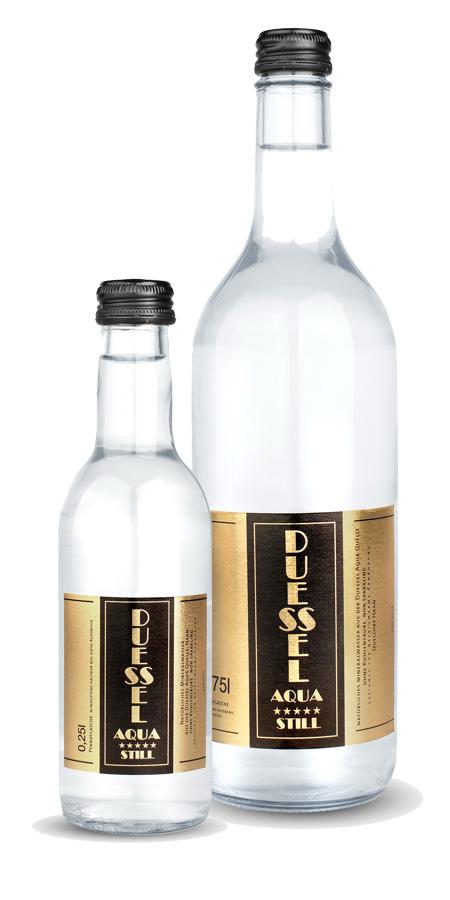 DUESSEL AQUA in der 0,25-l- und 0,75-l-Glasflasche